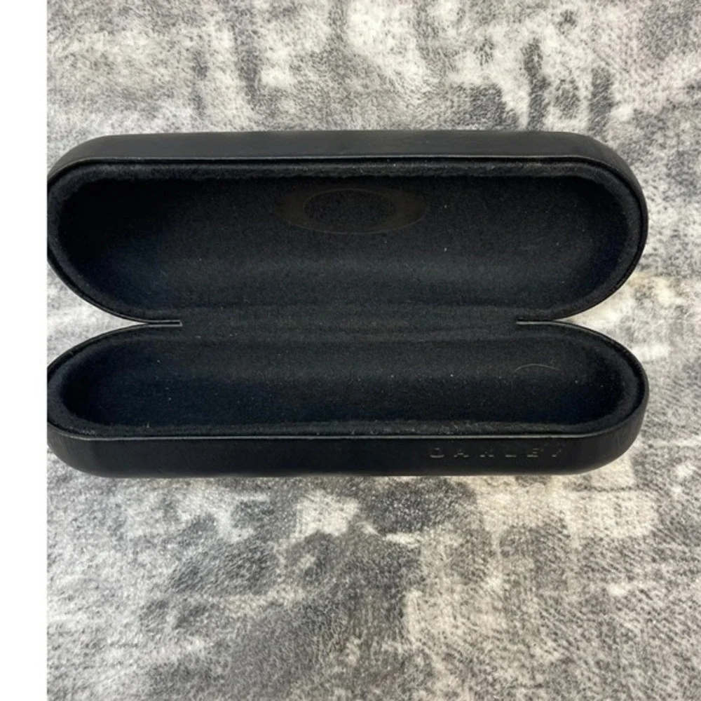 Oakley Hard Clamshell Hard Shell Sunglass Case Black Protective Sport Box Holder
